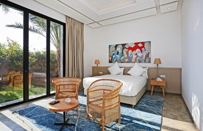 Impeccable 5-bed Villa in Marrakech - Photo 11