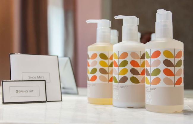 Canary Wharf Luxury River view apartment - Photo 23