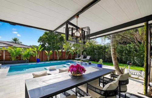 Villa 800 - 3 BEDROOM - 3 AND A HALF BATHROOMS -6 BEDS- Spa like Retreat Saline Pool & Jacuzzi - Foto 72