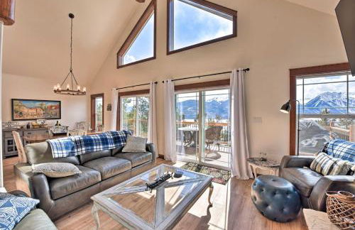 Gorgeous Twin Lakes Home with Deck Overlooking Mtns! - Foto 3