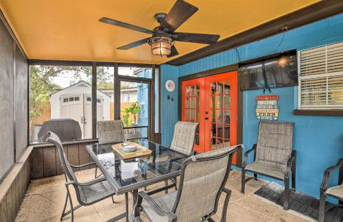 Tropical Palm Harbor Retreat with Lanai and Patio! - Foto 2