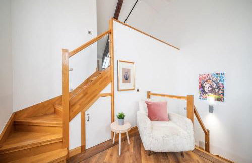 The Church Front - Photo 7