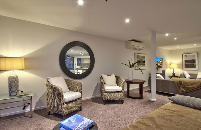 Bay View Condo by Staysouth - Photo 10