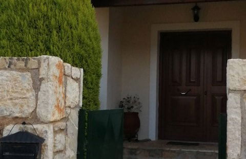 Cozy Apollon Villa, Sea View, Next To Galaxidi - Photo 16