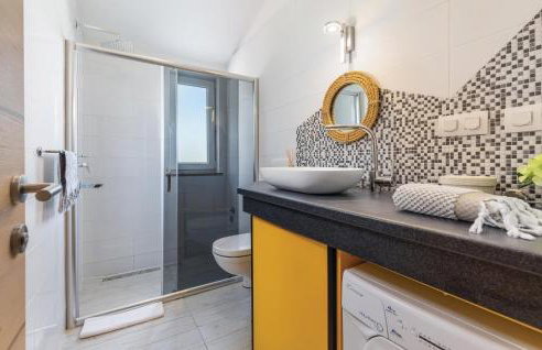 Amazing Home In Mihatovici - Foto 21