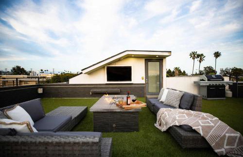 NEW Modern Oasis off Melrose - Rooftop - Pool - Foto 71