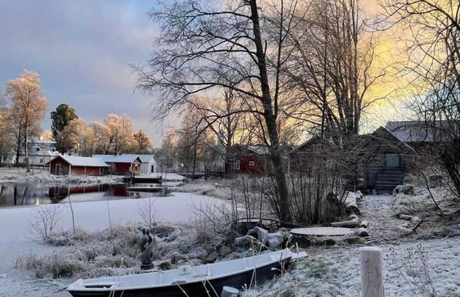 Romantic Cabin Right on the Lake With Fire Place - Foto 13