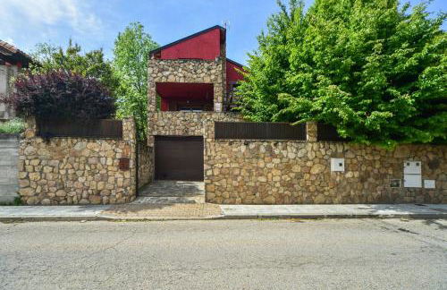 Chalet Navacerrada Piscina Privada - Foto 46