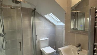 Beddington Village Serviced Accommodation - Foto 3