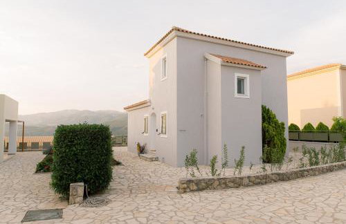 Vasilopoulos Residences - Villa Anthia with jaccuzzi & Villa Emelia with shared pool - Foto 19