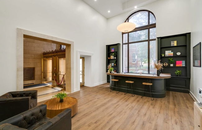 Sosuite 1BR Corner Loft w Park View Gym Lounge - Foto 28