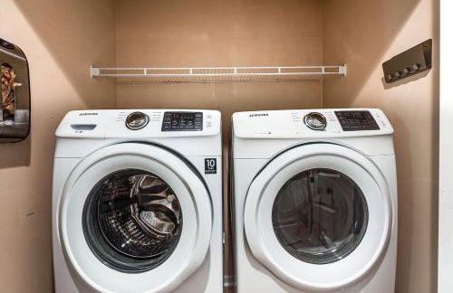 Game Room and Peaceful Deck Dacula Family Home - Foto 33