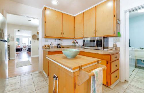 Surf City Spring Escape with Fire Pit - Foto 14