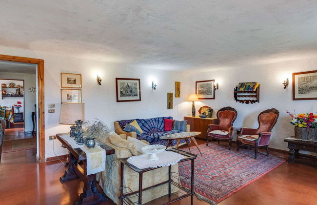 Cozy Detached House, Wide Garden, Wifi - Foto 1