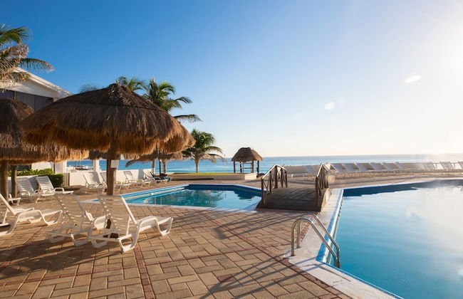 Beachfront Penthouses at Brisas by The Spot - Photo 51