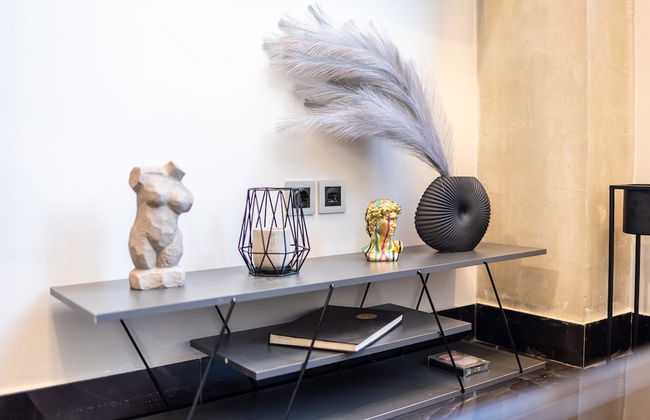 Ventiri Lofts - Luxury Duplex w Private Garden - Foto 25