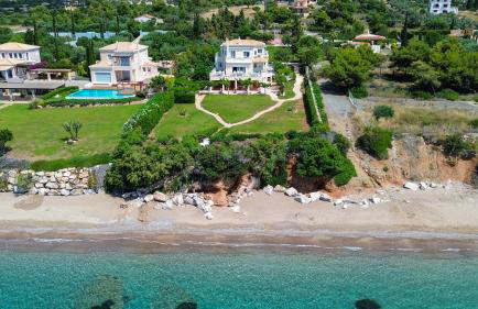 Waterfront 5BR Villa near Porto Heli by JJ Hospitality - Foto 1