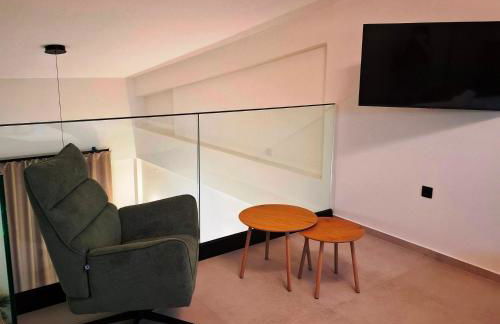 Aelia Luxury Apartments & Pool - Photo 18