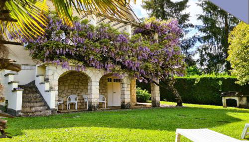 VILLA ANNEE 30 Rénovée ,Terrasse et Jardin - Foto 1