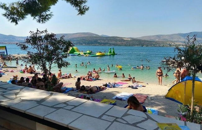 Mastrinka Bright Apartment With Free Parking and Modern Amenities - Foto 7