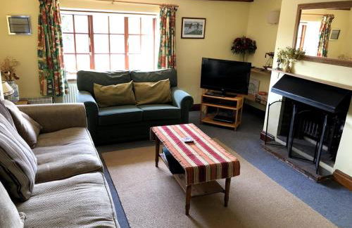 Pilgrims - Traditional flint cottage with open fire - Foto 16