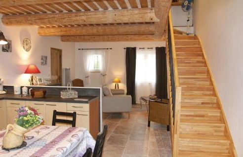 Cozy Home In Pernes Les Fontaines - Photo 16