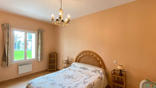 Semi-detached House on a Vineyard, Talais - Foto 4, Habitación