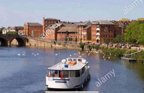 UNRIVALLED LOCATION - FIVE STAR - Worcester Apartment - Foto 58