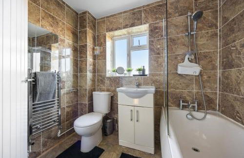 Cosy Oxford Holiday House - 20 min drive to Centre - Foto 24