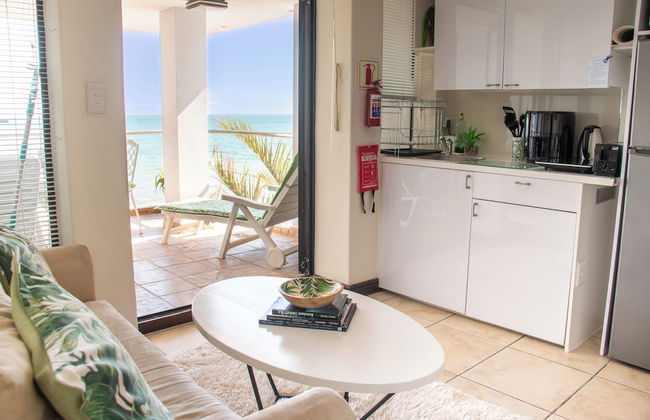 185 on Beach Boutique Suites and Apartments - Photo 46