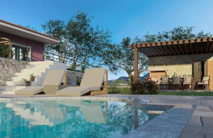 Lorraine's Cottage Style Studios, shared swimming pool and bbq only for guests at Simotata village - Photo 10