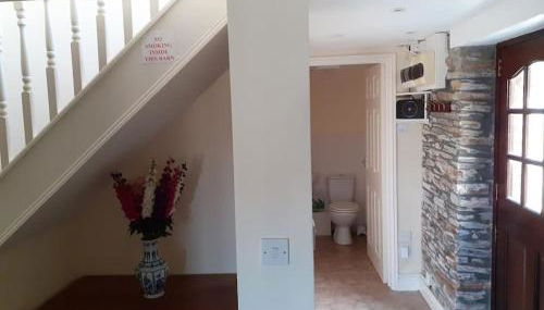 The Old Barn - Photo 4