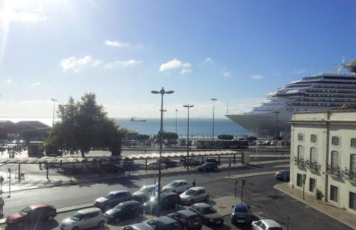 Alfama lisboa 2nd floor amazing river view - Foto 1
