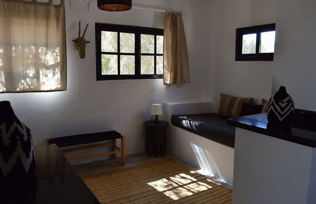 Koheilan Oriental Lodge Farm - Photo 5