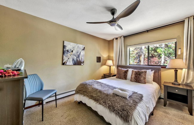 Mv49 Lake Tahoe a Block From the Caverock Beach - Foto 8