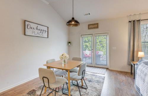 1 Mi to Lake Lanier Modern Home with Patio and Yard! - Foto 7