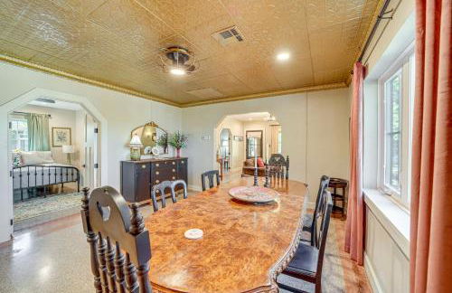 Less Than 9 Mi to Dtwn Tulsa Lovely Home with Yard and Deck! - Foto 5