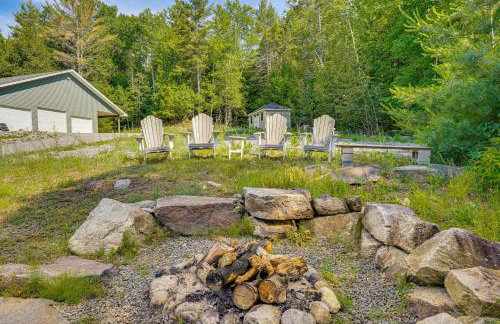 Adirondack Retreat with Heated Pool and Scenic Views! - Foto 33