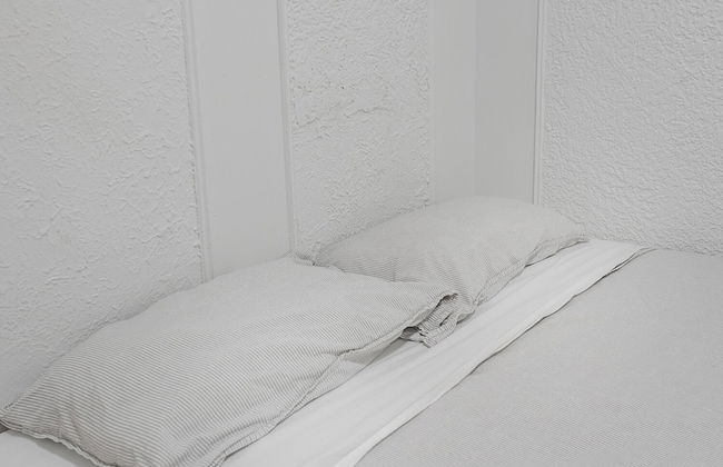 Beautiful Private Bedroom in Mile-End - Foto 12