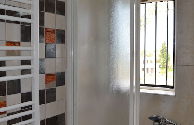 Villa Elena - Photo 21