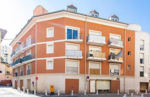 L44 1BDR Flat 10mins walk to port/Balcon, Parking, AC - Foto 28