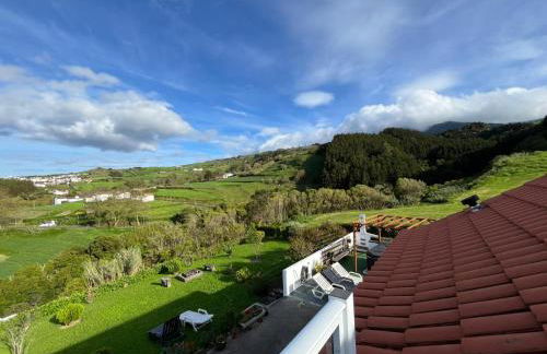 Green Sunrise House - Photo 34