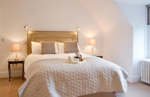 The Coach House - Photo 11