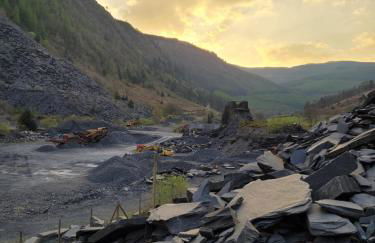 The Granary Corris on the edge of the Dyfi Forest - Photo 36
