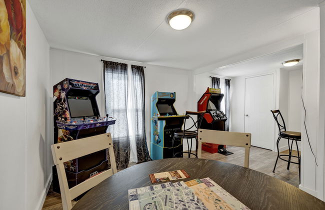 Comfort Charmmini Putting Greengame Roomgrill5 - Photo 13