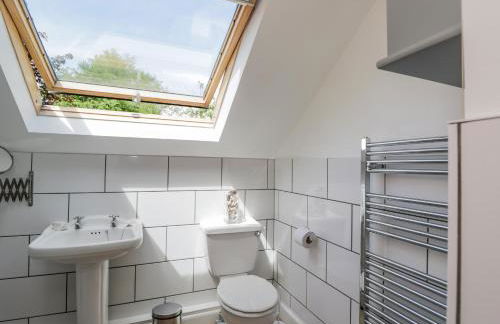 Parkfield Cottage - Photo 18