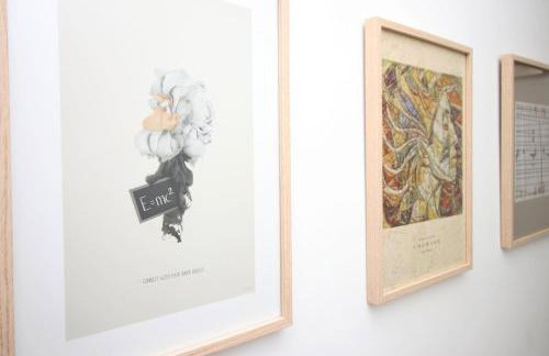 Modern Two BR | Free Parking - Foto 13