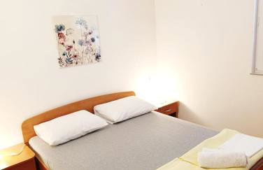 Apartments Višnja - Photo 17