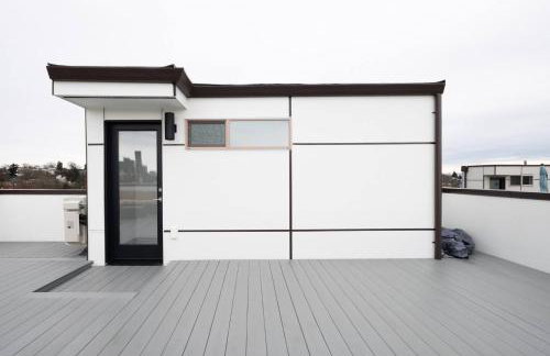 Designer Urban Retreat w Rooftop Deck & Fireplace - Foto 63