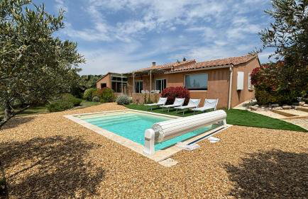 La Villa Tanamera, très jolie maison piscine, à 2 pas du centre-ville - Foto 6